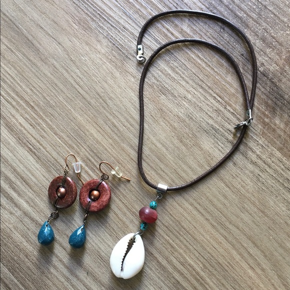 Vintage Boho Bundle of 4! - Picture 3 of 8